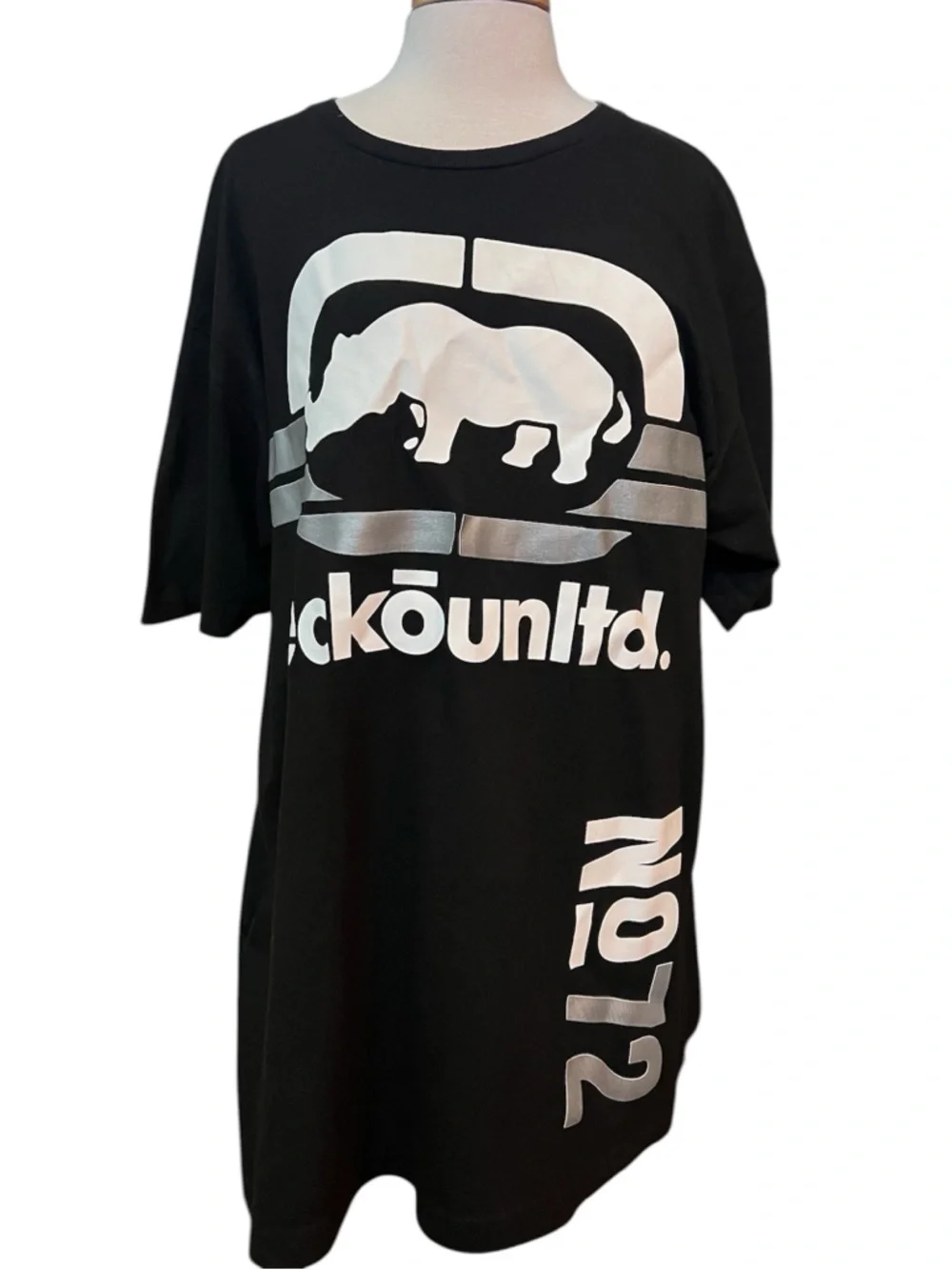 Ecko Unlimited Black Tee with Silver Rhino Logo - Picture 1 of 1